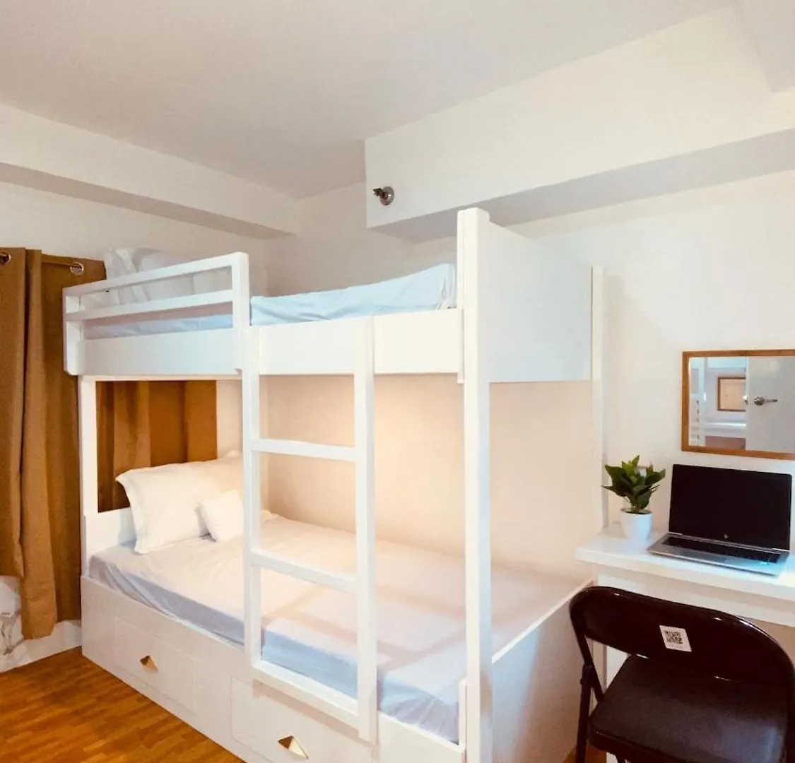 Cozyspaciousloft Near Mrt Manila 0*,