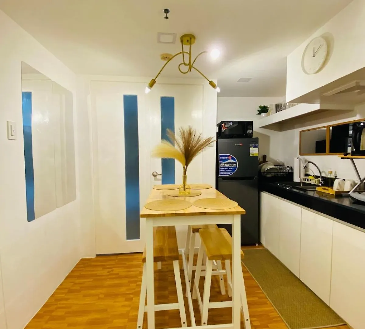 Cozyspaciousloft Near Mrt Manila Filipíny