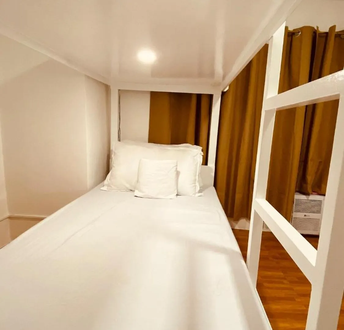 Apartment Cozyspaciousloft Near Mrt Manila